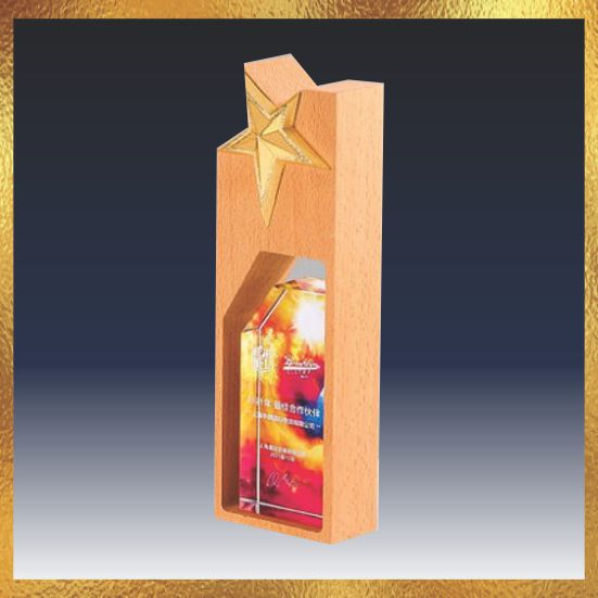 IWT 014 - Exclusive Crystal Wooden Trophy